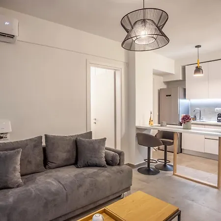 Simone By Socrates Junior Apartment *