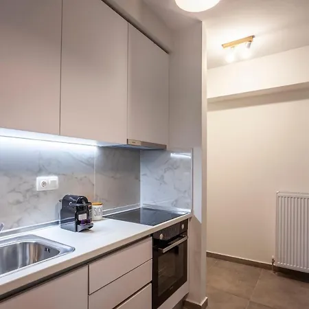Simone By Socrates Junior Apartment