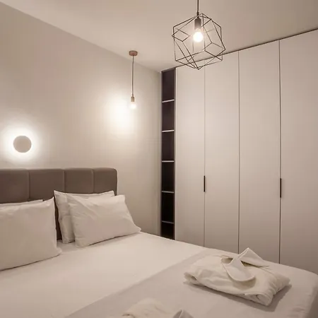 Simone You Urban Stay Apartment *